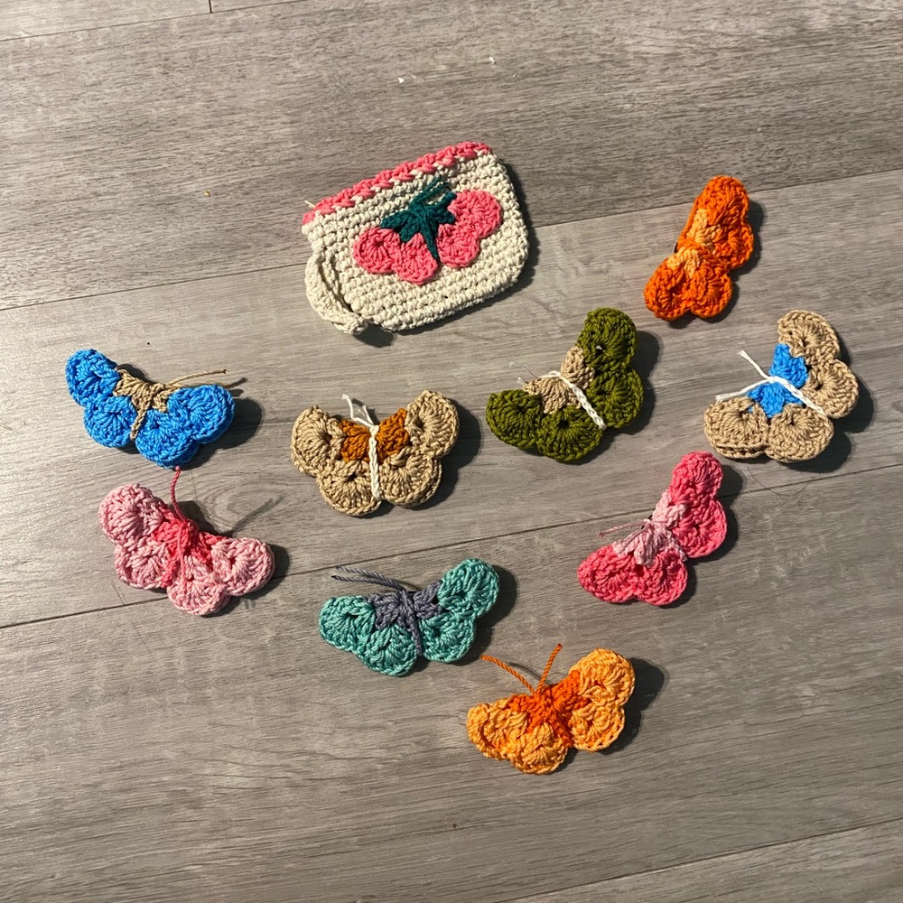Butterfly pins and coin pouch knit
